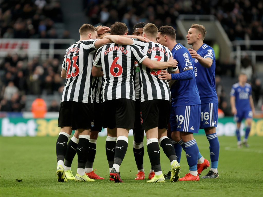 中国足协媒体友谊赛暨“足球进校园”活动在重庆隆重举行